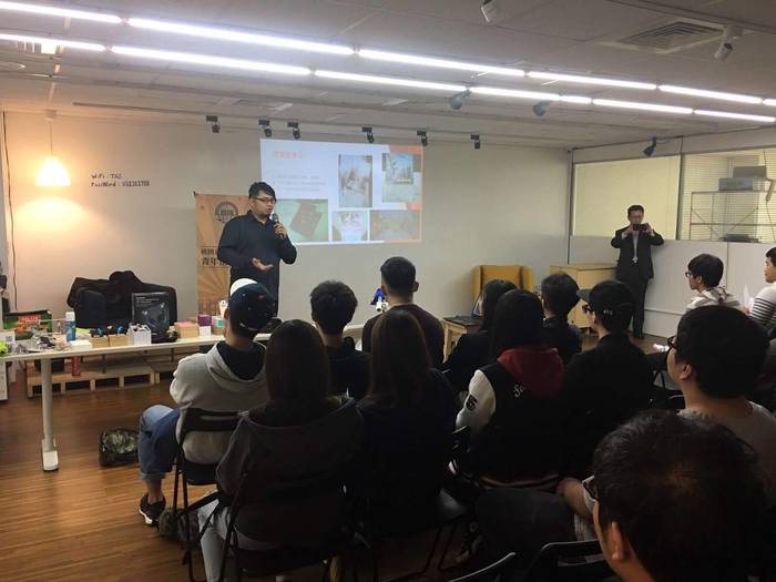 1051222青創部校外講座圖片
