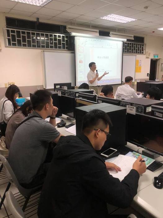 1080906新生入學講習圖片