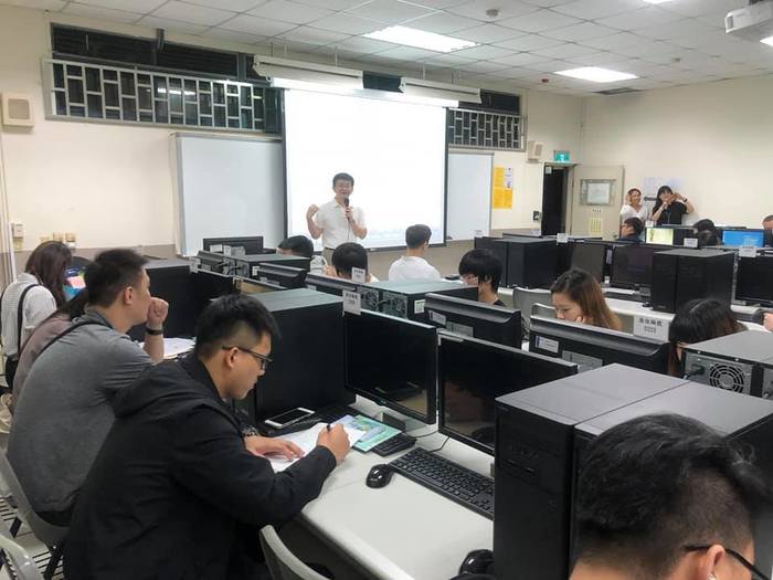 1080906新生入學講習圖片