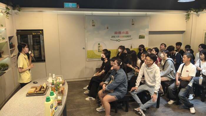 1150513南僑企業參訪圖片
